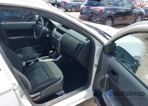 2011 Ford Focus Se from USA, damaged, VIN 1FAHP3FN3BW106564